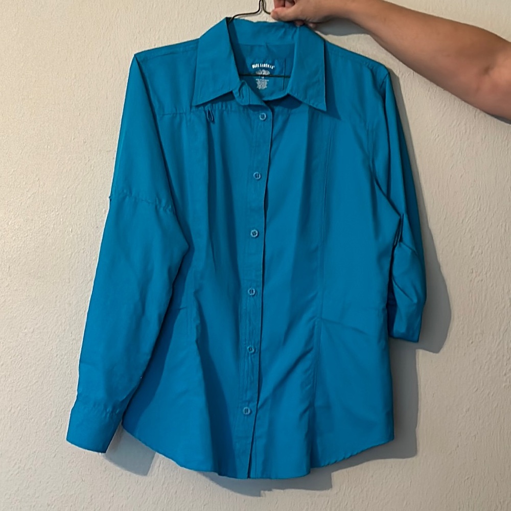 Reel Legend button up, women’s medium, blue, long sleeve, $20obo